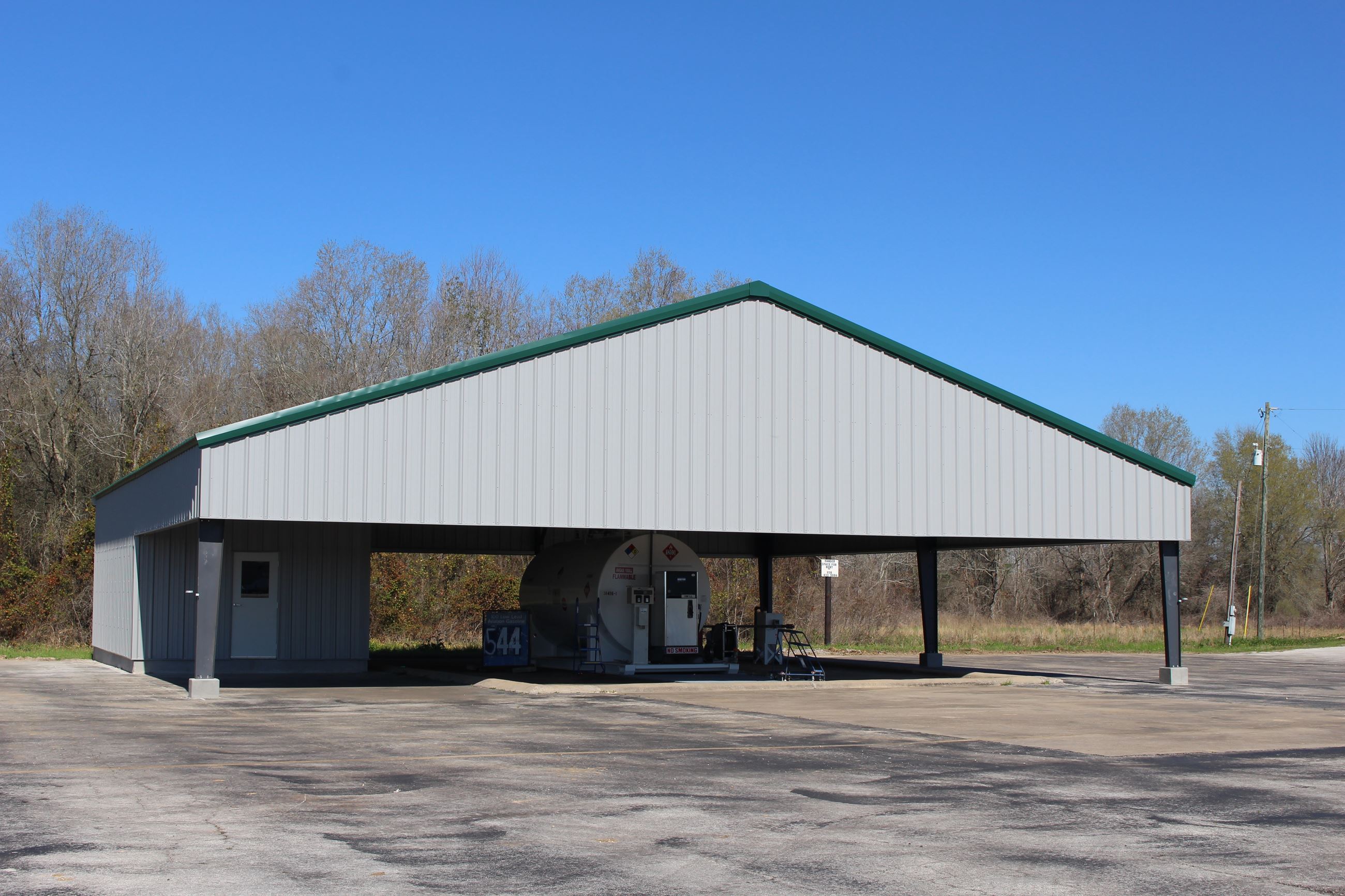 Livingston Municipal Airport Fuel Service